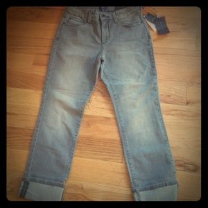 NWT.  NYDJ.  Slimming fit boyfriend jeans.